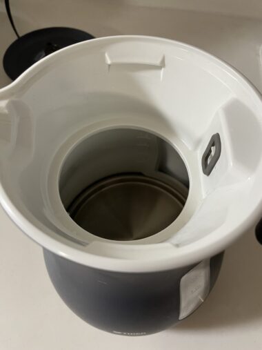 TIGER electric kettle PCLA120-inside